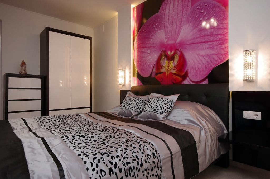 Regina Delux Apartman Gyula Exteriör bild