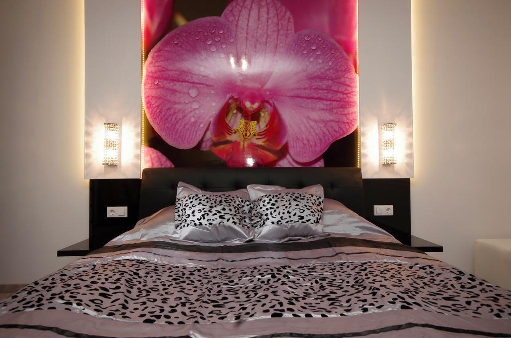 Regina Delux Apartman Gyula Exteriör bild